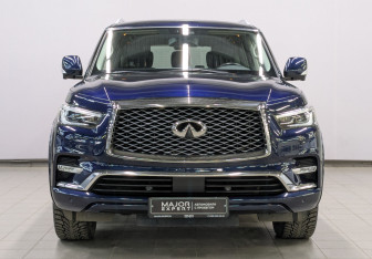 Подержанный автомобиль Infiniti QX80 2019 года (2 фото)