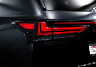 Подержанный автомобиль Lexus LX 2024 года (17 фото)