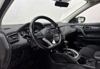 Подержанный автомобиль Nissan Qashqai 2019 года (14 фото)