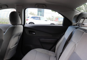 Подержанный автомобиль Chevrolet Cobalt Sedan 2023 года (10 фото)
