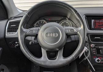 Подержанный автомобиль Audi Q5 2016 года (22 фото)