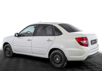 Подержанный автомобиль LADA (ВАЗ) Granta Sedan 2025 года (7 фото)