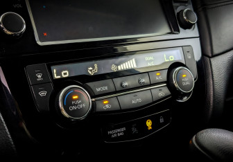 Подержанный автомобиль Nissan Qashqai 2019 года (25 фото)