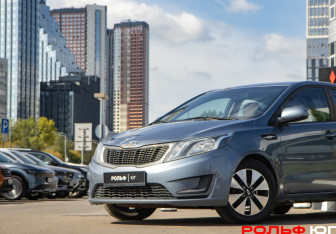Подержанный автомобиль Kia Rio Sedan 2012 года (14 фото)