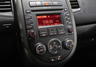 Подержанный автомобиль Kia Soul 2012 года (18 фото)