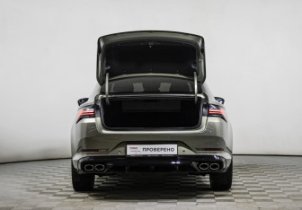 Подержанный автомобиль Geely Preface 2024 года (18 фото)