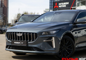 Подержанный автомобиль Geely Preface 2024 года (18 фото)