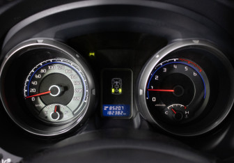 Подержанный автомобиль Mitsubishi Pajero 2008 года (12 фото)