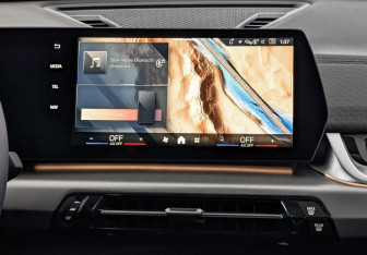 Новый BMW X2 2025 (11 фото)