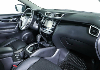 Подержанный автомобиль Nissan Qashqai 2019 года (9 фото)