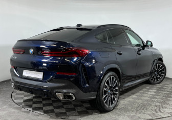 Новый BMW X6 2024 (2 фото)