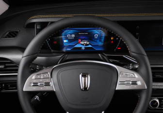 Новый FAW Bestune T77 2024 (18 фото)