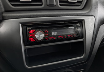 Подержанный автомобиль Kia Rio Hatchback 2014 года (26 фото)