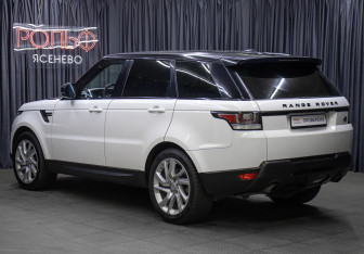 Подержанный автомобиль Land Rover Range Rover Sport 2014 года (7 фото)