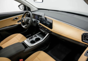 Подержанный автомобиль GAC GS3 2024 года (5 фото)