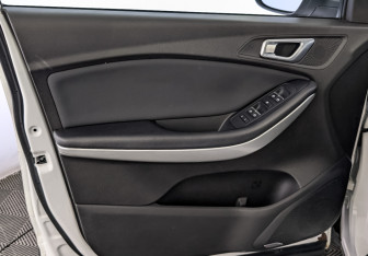 Подержанный автомобиль Chery Tiggo 7 2019 года (19 фото)