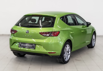 Подержанный автомобиль SEAT Leon Hatchback 2013 года (5 фото)