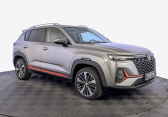 Подержанный автомобиль Changan CS35PLUS 2022 года (3 фото)