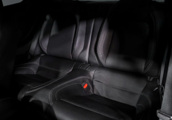 Подержанный автомобиль Ford Mustang Coupe 2023 года (10 фото)