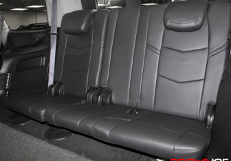 Подержанный автомобиль Cadillac Escalade Suv 2015 года (11 фото)