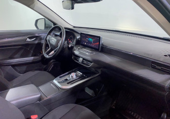 Подержанный автомобиль Haval Jolion 2023 года (10 фото)