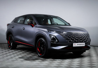 Подержанный автомобиль Omoda C5 2024 года (3 фото)