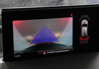 Подержанный автомобиль Audi Q7 2016 года (13 фото)