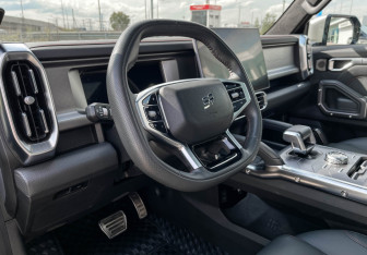 Подержанный автомобиль Jetour T2 2023 года (13 фото)