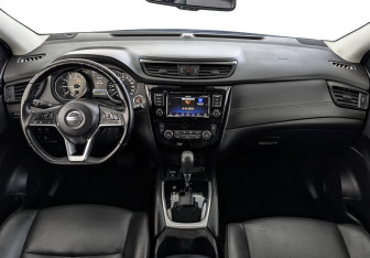 Подержанный автомобиль Nissan Qashqai 2021 года (14 фото)