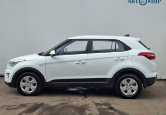 Подержанный автомобиль Hyundai Creta 2019 года (8 фото)