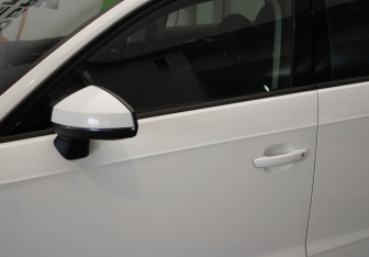 Подержанный автомобиль Audi A3 Hatchback 2013 года (35 фото)