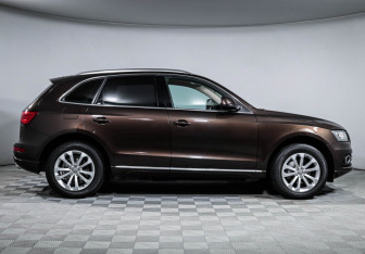 Подержанный автомобиль Audi Q5 2013 года (4 фото)