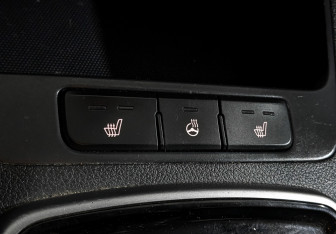 Подержанный автомобиль Kia Rio Hatchback 2021 года (25 фото)