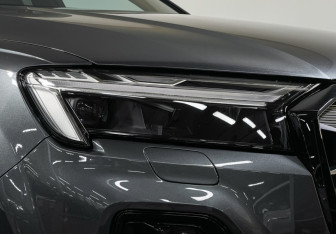 Новый Audi Q7 2025 (9 фото)