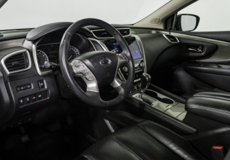 Подержанный автомобиль Nissan Murano Suv 2017 года (11 фото)