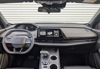 Новый Changan UNI-S 2025 (10 фото)