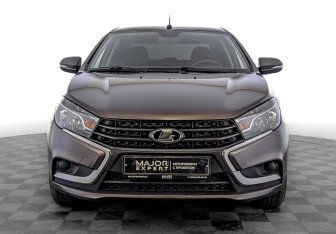 Подержанный автомобиль LADA (ВАЗ) Vesta Sedan 2019 года (2 фото)