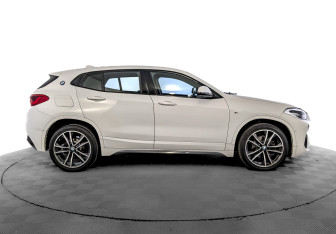 Подержанный автомобиль BMW X2 2019 года (4 фото)
