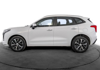 Подержанный автомобиль Haval Jolion 2022 года (8 фото)