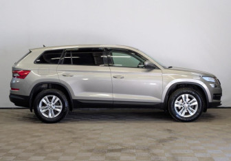 Подержанный автомобиль Skoda Kodiaq 2020 года (4 фото)