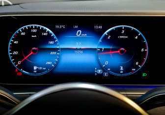 Подержанный автомобиль Mercedes-Benz GLE 2020 года (13 фото)