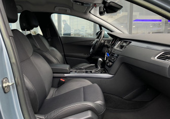 Подержанный автомобиль Peugeot 508 Sedan 2012 года (21 фото)