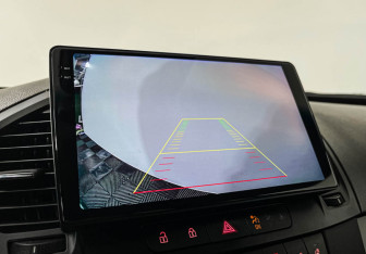 Подержанный автомобиль Opel Insignia Sedan 2013 года (15 фото)