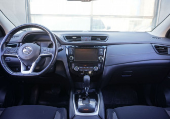 Подержанный автомобиль Nissan Qashqai 2019 года (12 фото)