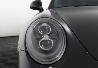 Подержанный автомобиль Porsche 911 Coupe 2016 года (25 фото)