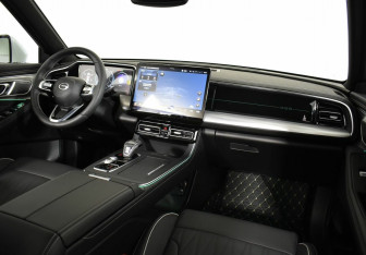 Подержанный автомобиль GAC GS8 2023 года (9 фото)