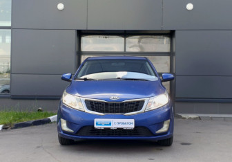 Подержанный автомобиль Kia Rio Sedan 2012 года (2 фото)
