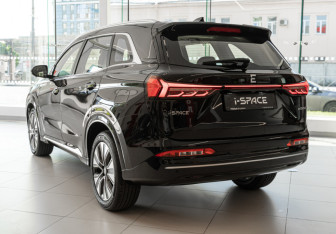 Новый Evolute i-SPACE 2026 (3 фото)