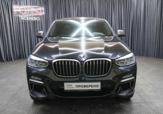 Подержанный автомобиль BMW X4 2019 года (2 фото)
