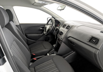 Подержанный автомобиль Volkswagen Polo Sedan 2019 года (23 фото)